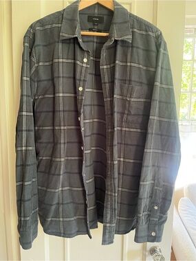 Vince Gray Plaid Button-Up Shirt